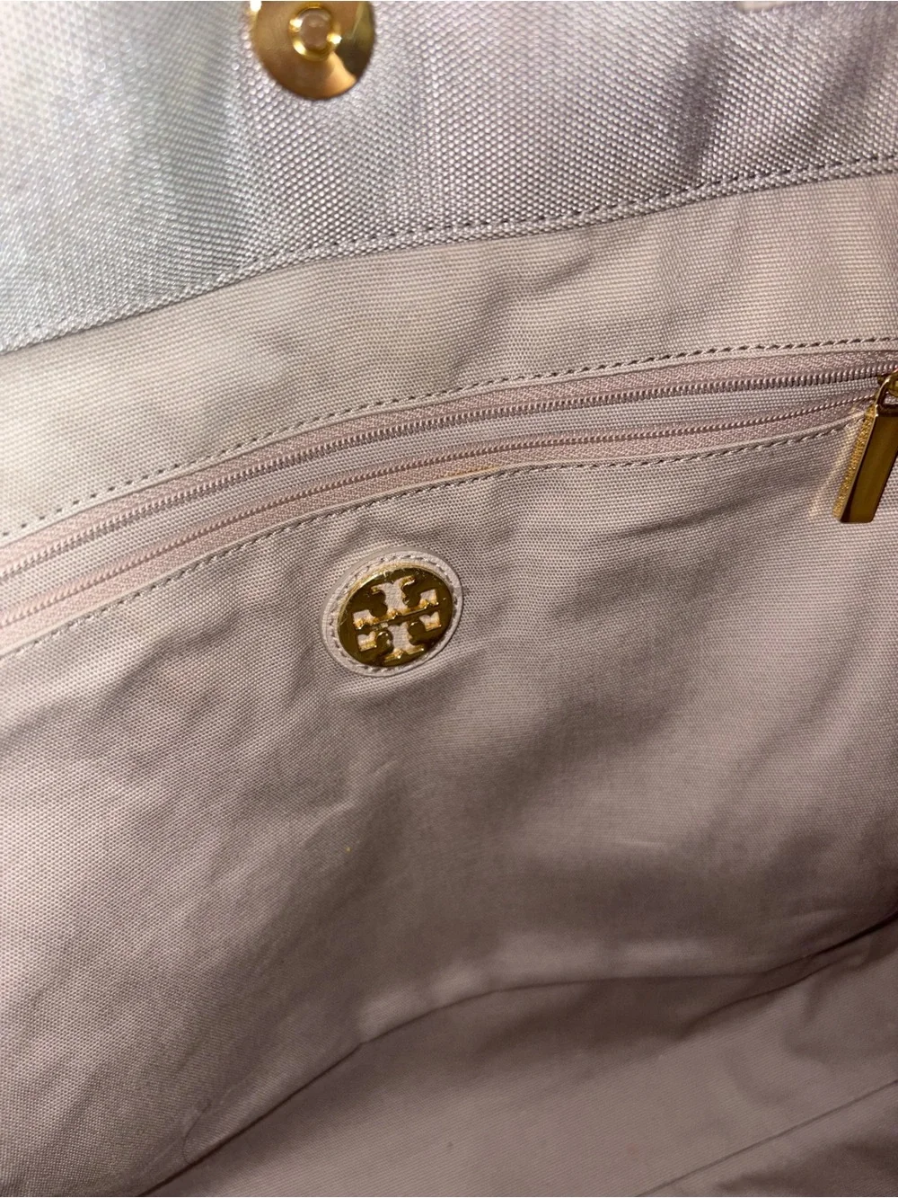 Tory Burch classic tory